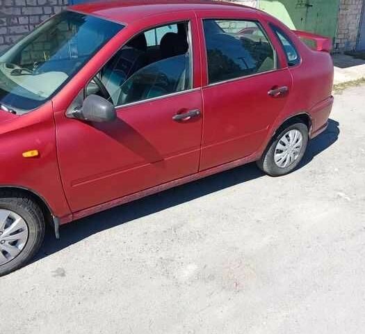 Красный ВАЗ Калина, объемом двигателя 1.6 л и пробегом 213 тыс. км за 1500 $, фото 1 на Automoto.ua