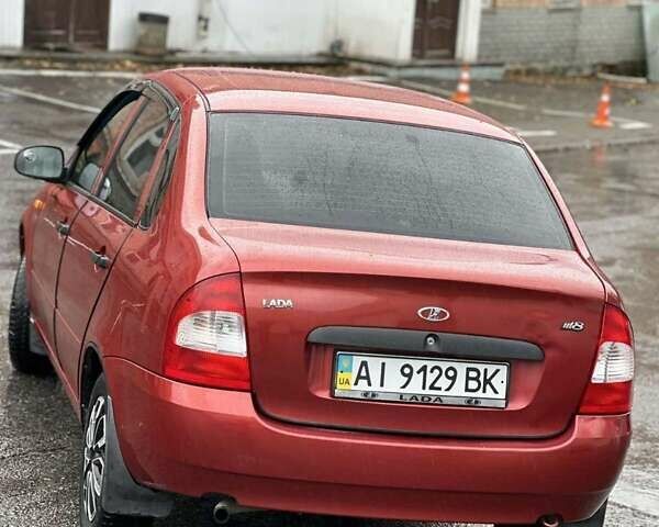 Красный ВАЗ Калина, объемом двигателя 1.39 л и пробегом 200 тыс. км за 1850 $, фото 1 на Automoto.ua