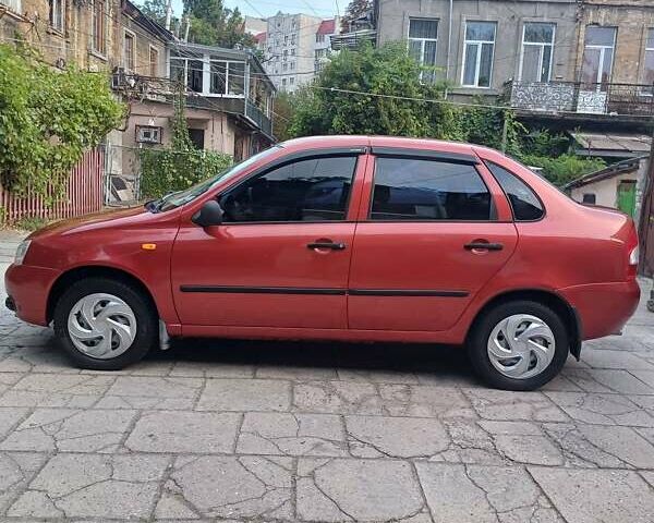 Красный ВАЗ Калина, объемом двигателя 1.6 л и пробегом 111 тыс. км за 2800 $, фото 6 на Automoto.ua