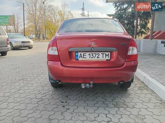 Красный ВАЗ Калина, объемом двигателя 1.39 л и пробегом 117 тыс. км за 2800 $, фото 11 на Automoto.ua