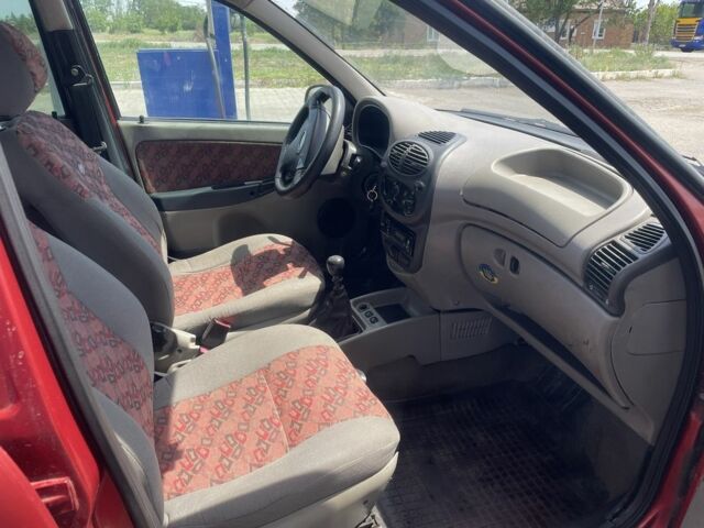 Красный ВАЗ Калина, объемом двигателя 0 л и пробегом 170 тыс. км за 1650 $, фото 6 на Automoto.ua
