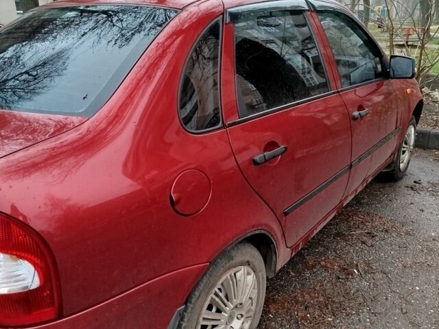 Червоний ВАЗ Калина, об'ємом двигуна 1 л та пробігом 150 тис. км за 1500 $, фото 4 на Automoto.ua