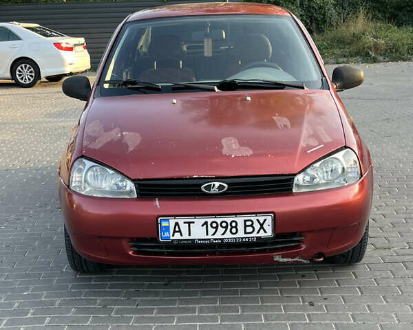 Красный ВАЗ Калина, объемом двигателя 1.39 л и пробегом 217 тыс. км за 2200 $, фото 4 на Automoto.ua