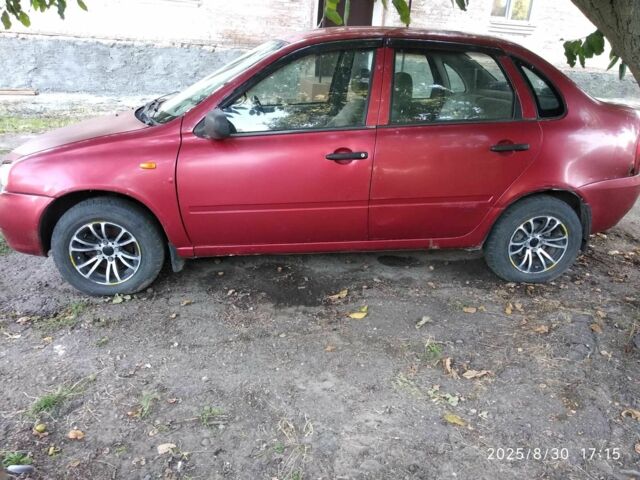 Червоний ВАЗ Калина, об'ємом двигуна 1.6 л та пробігом 280 тис. км за 1350 $, фото 2 на Automoto.ua