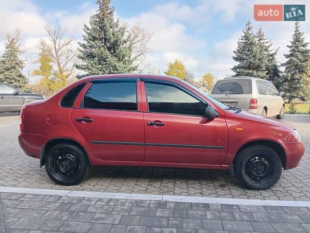 Красный ВАЗ Калина, объемом двигателя 1.39 л и пробегом 117 тыс. км за 2800 $, фото 10 на Automoto.ua