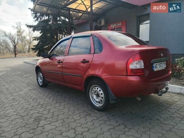 Красный ВАЗ Калина, объемом двигателя 1.39 л и пробегом 117 тыс. км за 2800 $, фото 13 на Automoto.ua