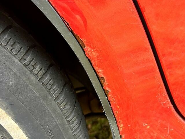 Красный ВАЗ Kalina, объемом двигателя 1.6 л и пробегом 85 тыс. км за 2700 $, фото 5 на Automoto.ua