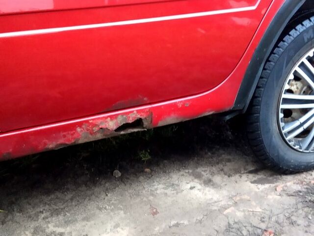 Красный ВАЗ Kalina, объемом двигателя 1.6 л и пробегом 155 тыс. км за 1500 $, фото 10 на Automoto.ua