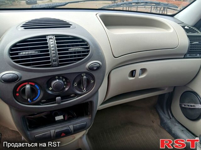 ВАЗ Kalina, об'ємом двигуна 1.6 л та пробігом 93 тис. км за 2700 $, фото 9 на Automoto.ua