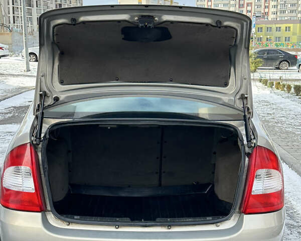 ВАЗ Калина, об'ємом двигуна 1.6 л та пробігом 100 тис. км за 1900 $, фото 12 на Automoto.ua