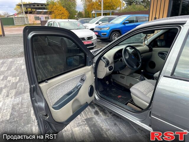 ВАЗ Kalina, объемом двигателя 1.6 л и пробегом 68 тыс. км за 3400 $, фото 7 на Automoto.ua