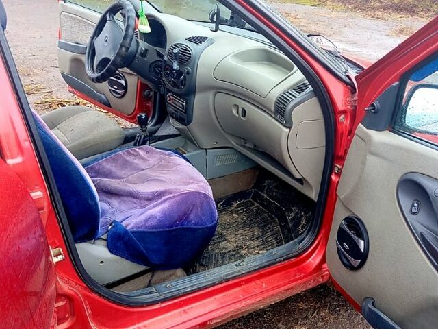 ВАЗ Kalina, объемом двигателя 16 л и пробегом 85 тыс. км за 1750 $, фото 4 на Automoto.ua
