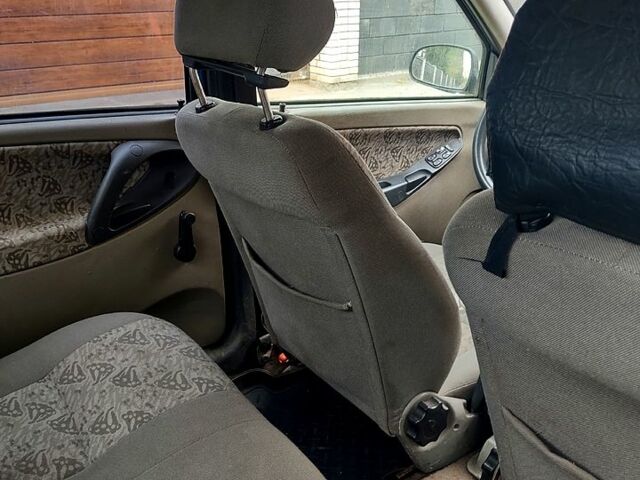 ВАЗ Kalina, об'ємом двигуна 1.6 л та пробігом 147 тис. км за 650 $, фото 7 на Automoto.ua