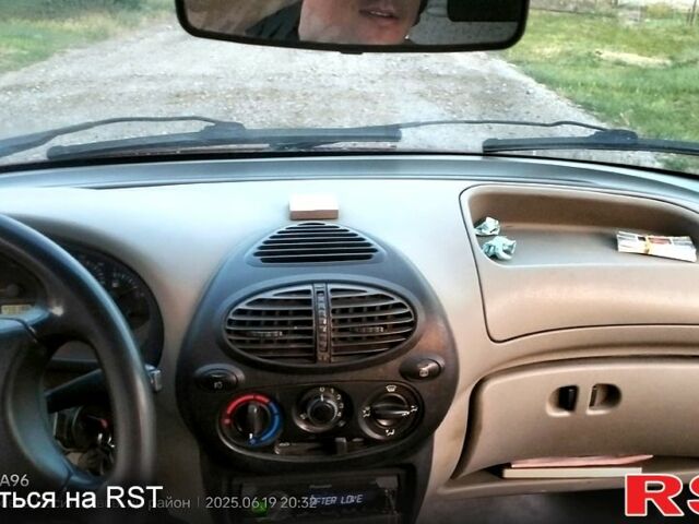 ВАЗ Kalina, объемом двигателя 1.6 л и пробегом 0 тыс. км за 1400 $, фото 3 на Automoto.ua