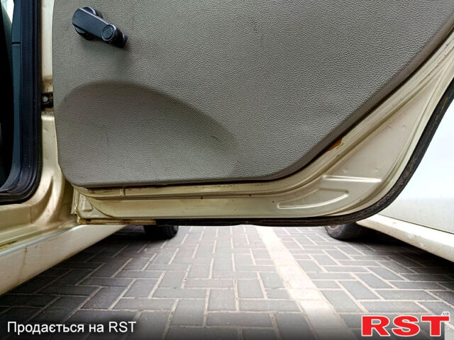 ВАЗ Kalina, объемом двигателя 1.6 л и пробегом 0 тыс. км за 1400 $, фото 5 на Automoto.ua