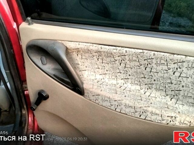 ВАЗ Kalina, объемом двигателя 1.6 л и пробегом 0 тыс. км за 1400 $, фото 9 на Automoto.ua