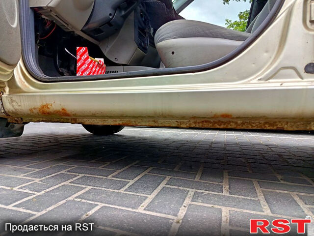 ВАЗ Kalina, объемом двигателя 1.6 л и пробегом 0 тыс. км за 1400 $, фото 8 на Automoto.ua