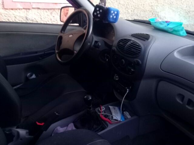 ВАЗ Kalina, объемом двигателя 1.6 л и пробегом 0 тыс. км за 1350 $, фото 4 на Automoto.ua