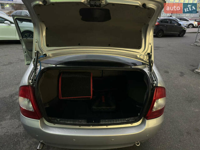 ВАЗ Калина, объемом двигателя 1.6 л и пробегом 98 тыс. км за 3200 $, фото 5 на Automoto.ua