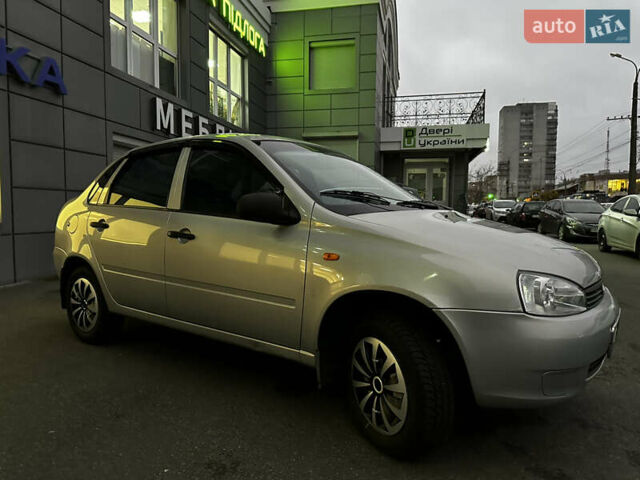 ВАЗ Калина, объемом двигателя 1.6 л и пробегом 98 тыс. км за 3200 $, фото 1 на Automoto.ua