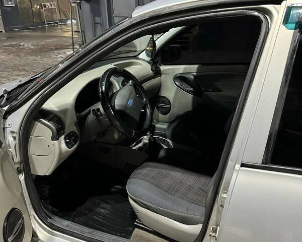 ВАЗ Калина, объемом двигателя 1.6 л и пробегом 156 тыс. км за 1900 $, фото 11 на Automoto.ua