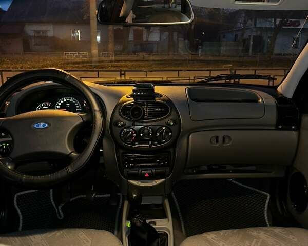 ВАЗ Калина, объемом двигателя 1.6 л и пробегом 98 тыс. км за 3200 $, фото 8 на Automoto.ua