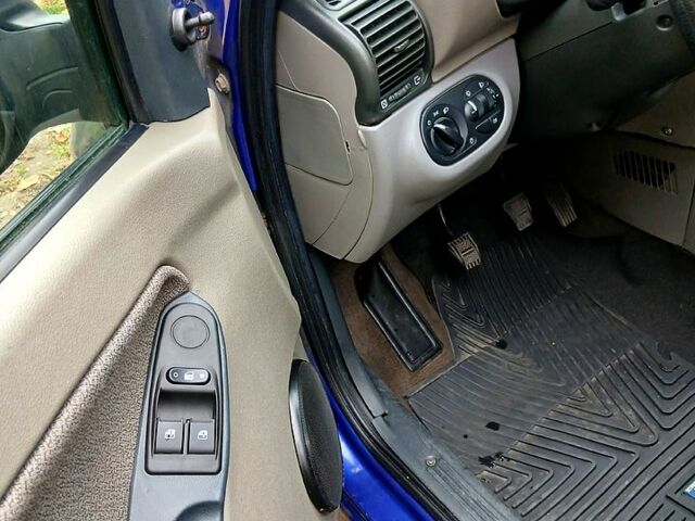 ВАЗ Kalina, объемом двигателя 1.4 л и пробегом 242 тыс. км за 2200 $, фото 5 на Automoto.ua