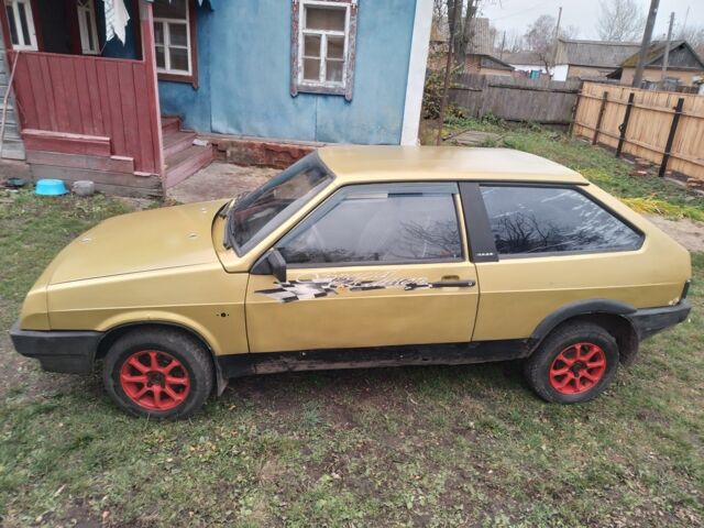 Желтый ВАЗ Калина, объемом двигателя 1.3 л и пробегом 67 тыс. км за 643 $, фото 3 на Automoto.ua