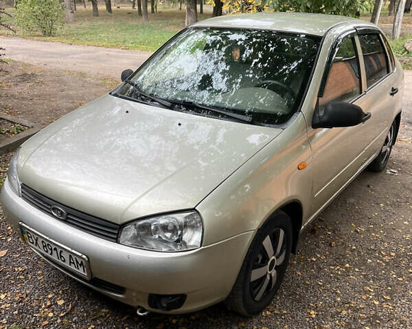 Желтый ВАЗ Калина, объемом двигателя 1.6 л и пробегом 97 тыс. км за 2700 $, фото 1 на Automoto.ua