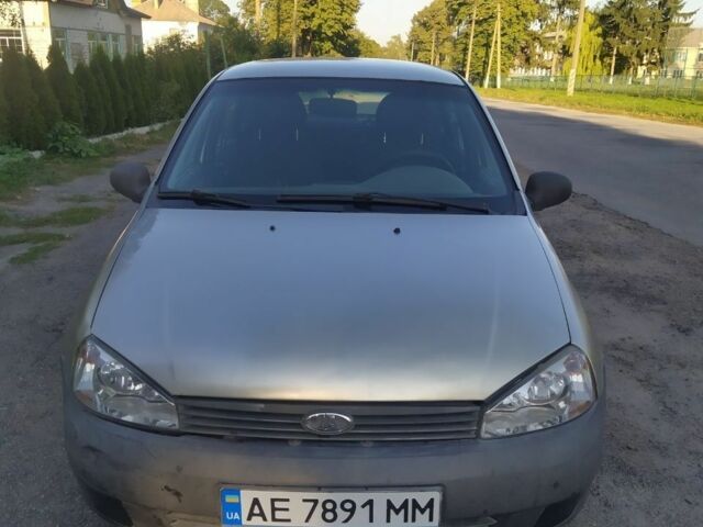 Желтый ВАЗ Калина, объемом двигателя 1.4 л и пробегом 140 тыс. км за 1500 $, фото 1 на Automoto.ua