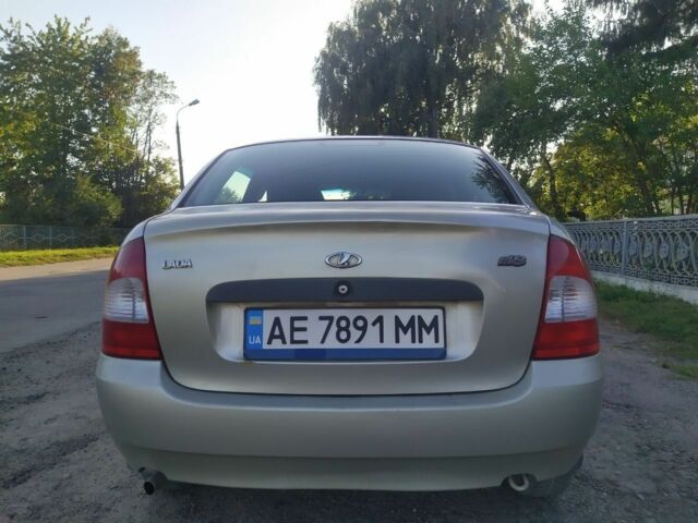 Желтый ВАЗ Калина, объемом двигателя 1.4 л и пробегом 140 тыс. км за 1500 $, фото 2 на Automoto.ua