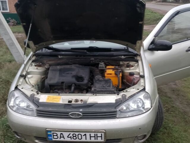 Жовтий ВАЗ Калина, об'ємом двигуна 1.6 л та пробігом 140 тис. км за 1800 $, фото 3 на Automoto.ua