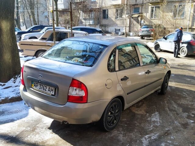 Серый ВАЗ Калина, объемом двигателя 1.6 л и пробегом 130 тыс. км за 1557 $, фото 3 на Automoto.ua