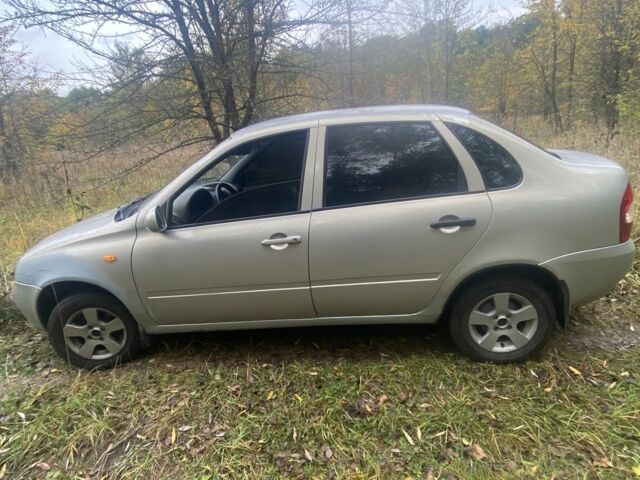 Серый ВАЗ Калина, объемом двигателя 1.6 л и пробегом 177 тыс. км за 1500 $, фото 5 на Automoto.ua