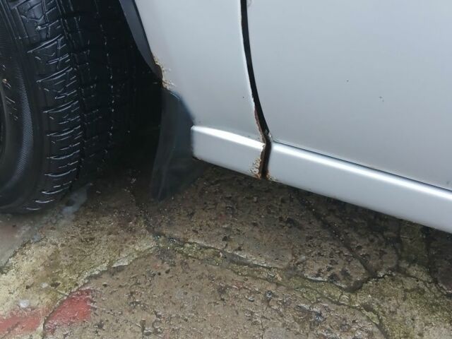 Серый ВАЗ Калина, объемом двигателя 1.6 л и пробегом 2 тыс. км за 2100 $, фото 5 на Automoto.ua