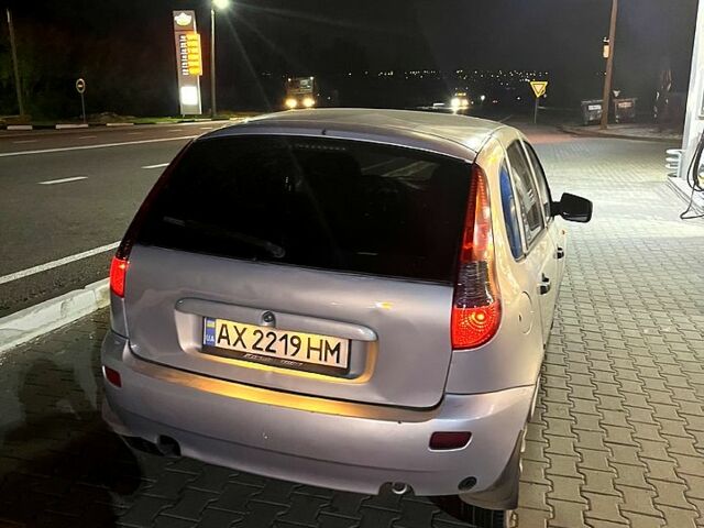 Сірий ВАЗ Kalina, об'ємом двигуна 1.6 л та пробігом 290 тис. км за 1700 $, фото 4 на Automoto.ua