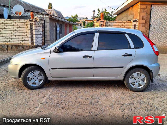 Серый ВАЗ Kalina, объемом двигателя 1.6 л и пробегом 140 тыс. км за 2500 $, фото 2 на Automoto.ua