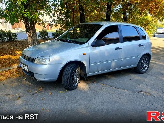 Серый ВАЗ Kalina, объемом двигателя 1.6 л и пробегом 115 тыс. км за 3000 $, фото 1 на Automoto.ua