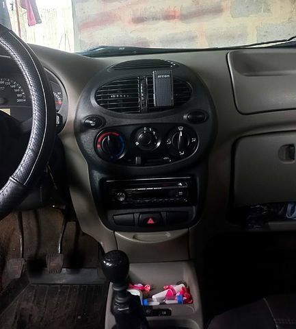 Серый ВАЗ Kalina, объемом двигателя 1.6 л и пробегом 115 тыс. км за 3000 $, фото 2 на Automoto.ua