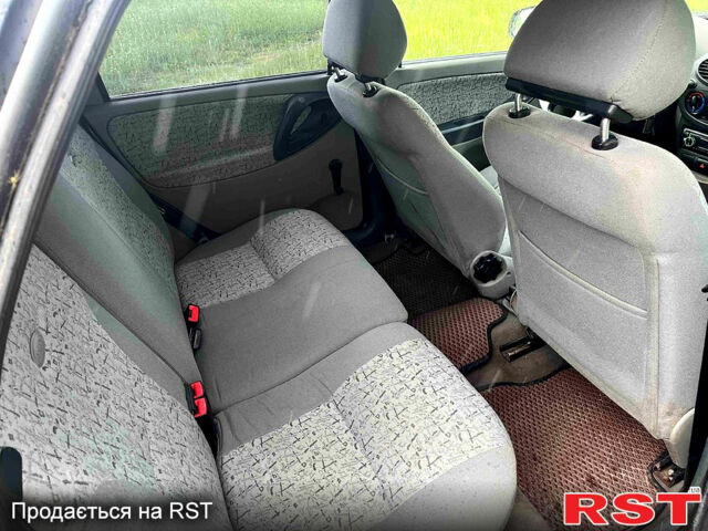 Серый ВАЗ Kalina, объемом двигателя 1.6 л и пробегом 112 тыс. км за 1800 $, фото 8 на Automoto.ua