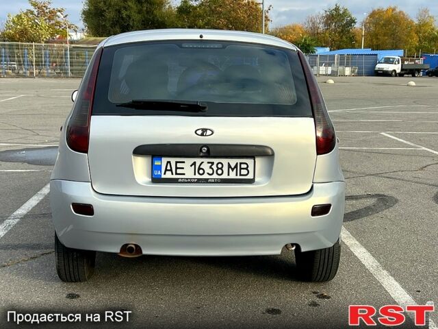 Серый ВАЗ Kalina, объемом двигателя 1.6 л и пробегом 210 тыс. км за 1799 $, фото 5 на Automoto.ua