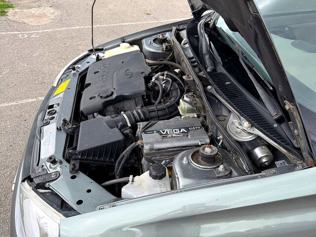 Серый ВАЗ Kalina, объемом двигателя 1.4 л и пробегом 134 тыс. км за 2000 $, фото 8 на Automoto.ua