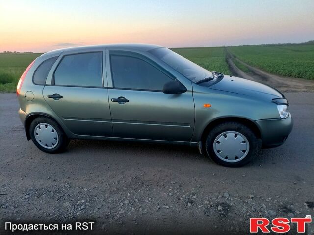 Серый ВАЗ Kalina, объемом двигателя 1.6 л и пробегом 81 тыс. км за 2400 $, фото 4 на Automoto.ua