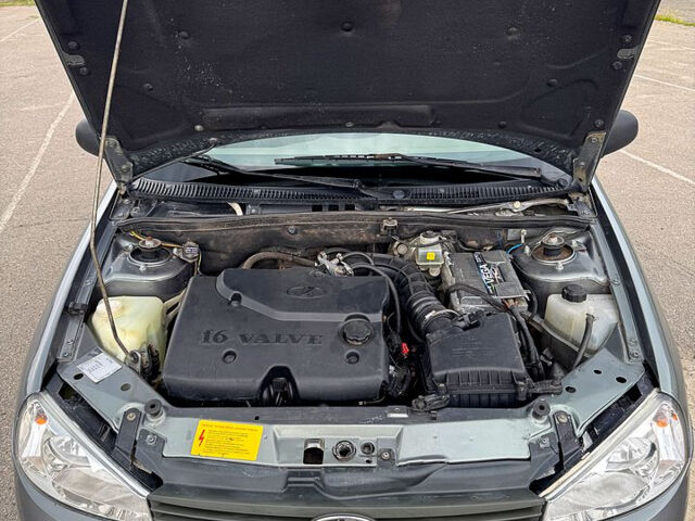 Серый ВАЗ Kalina, объемом двигателя 1.4 л и пробегом 134 тыс. км за 2000 $, фото 6 на Automoto.ua