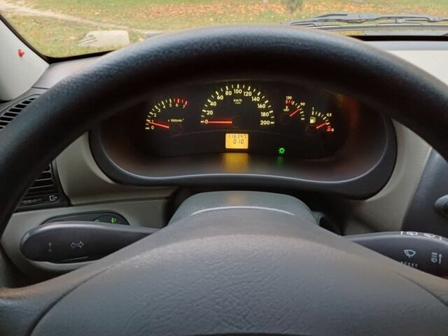 Серый ВАЗ Калина, объемом двигателя 1.6 л и пробегом 118 тыс. км за 3300 $, фото 9 на Automoto.ua