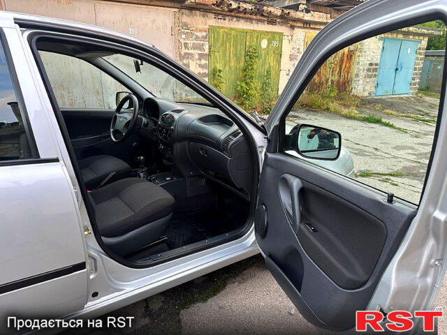 Серый ВАЗ Kalina, объемом двигателя 1.6 л и пробегом 43 тыс. км за 4150 $, фото 11 на Automoto.ua