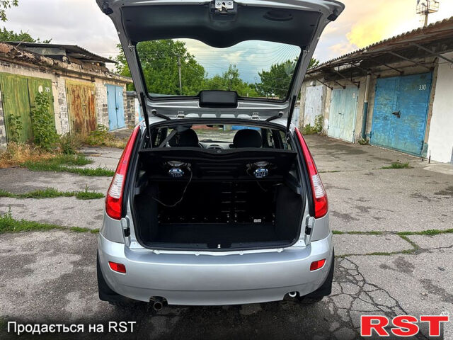 Серый ВАЗ Kalina, объемом двигателя 1.6 л и пробегом 43 тыс. км за 4150 $, фото 12 на Automoto.ua