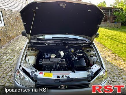 Серый ВАЗ Kalina, объемом двигателя 1.6 л и пробегом 46 тыс. км за 3650 $, фото 6 на Automoto.ua