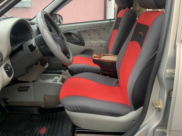 Серый ВАЗ Kalina, объемом двигателя 6 л и пробегом 32 тыс. км за 3550 $, фото 1 на Automoto.ua