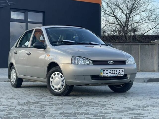 Серый ВАЗ Kalina, объемом двигателя 6 л и пробегом 32 тыс. км за 3550 $, фото 2 на Automoto.ua